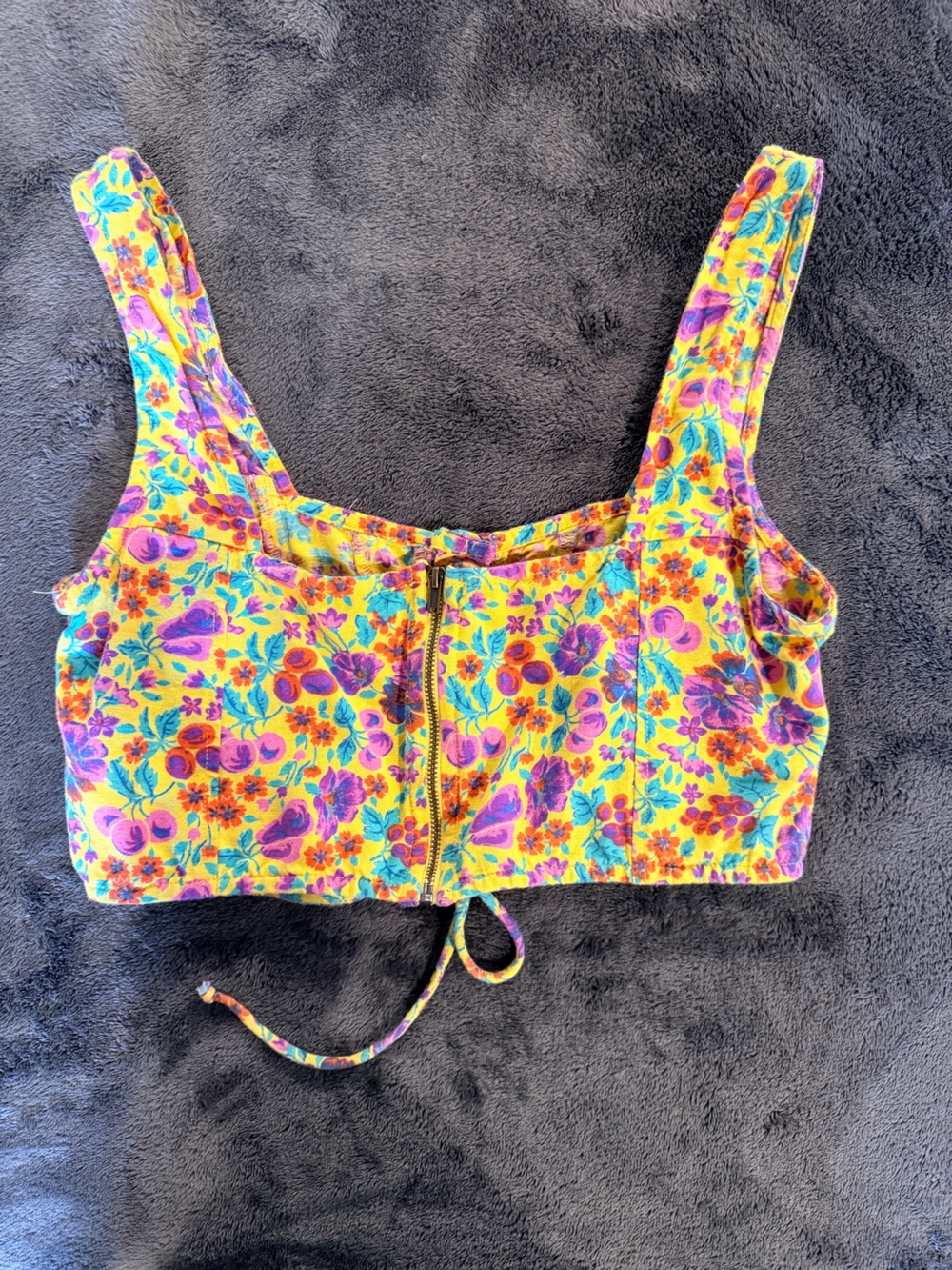Nasty Gal Yellow Floral Lace-Up Crop Top - Picture 2 of 3